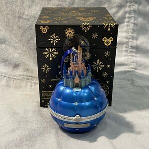 NEW Walt Disney Sketchbook‎ Ornament Cinderella Castle Engagement Ring Box